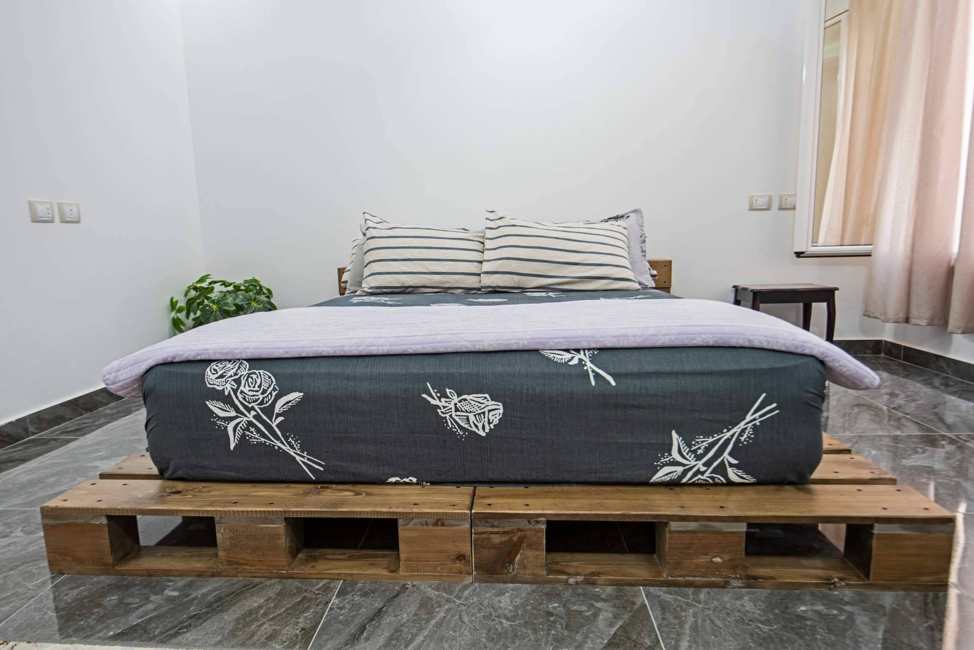 Las camas de palés, una de las grandes tendencias de Dydaya Home a la hora de renovar espacios