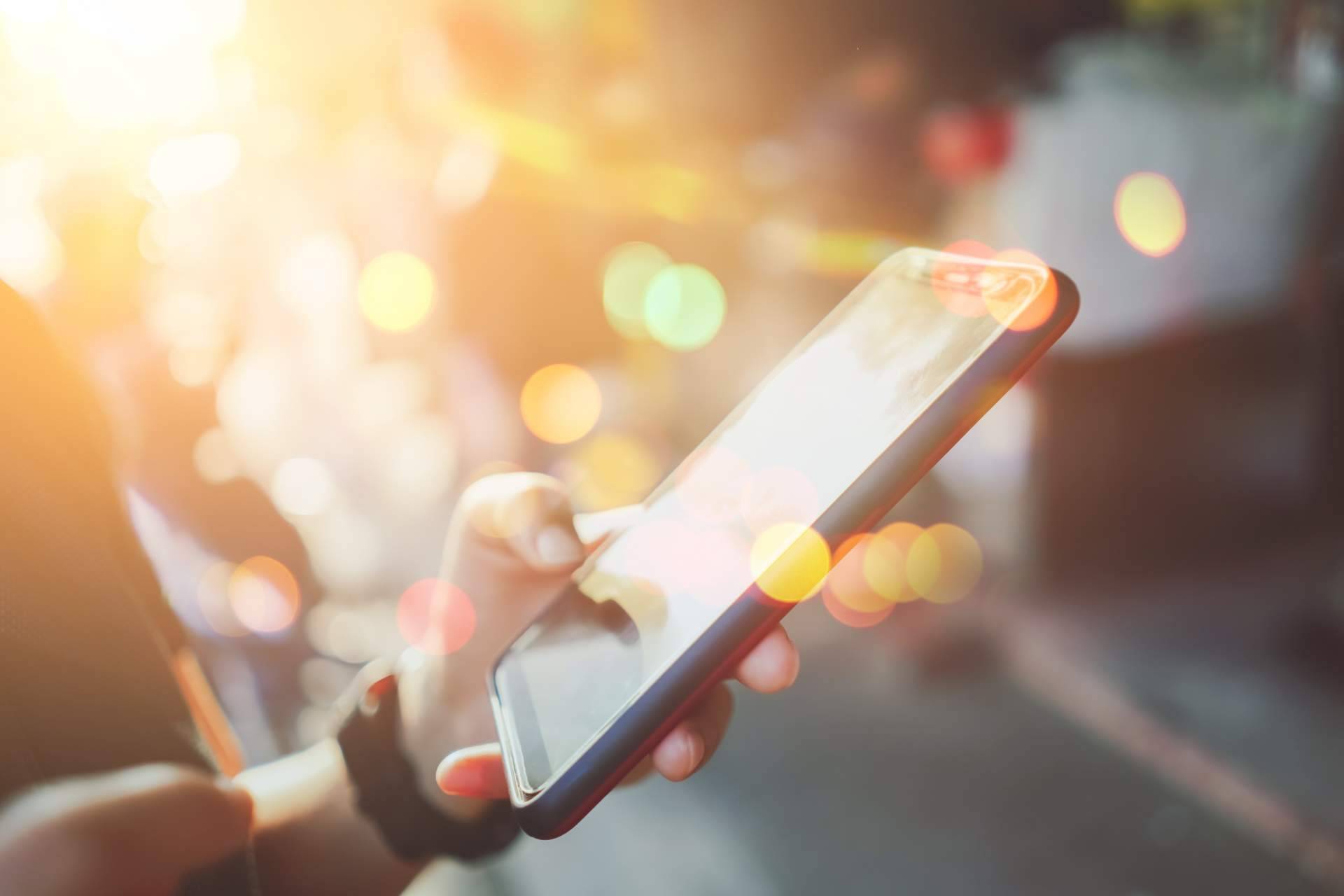 Encontrar una de las mejores ofertas en móviles y smartphones es posible en la web de SuperChollos
