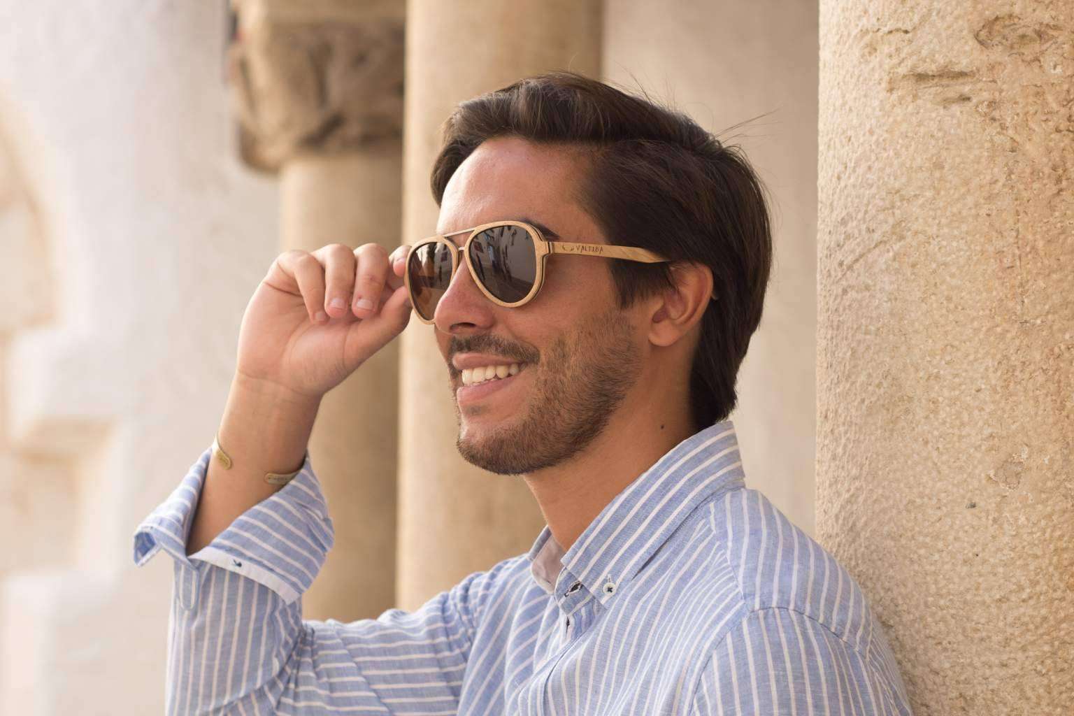 Valtiba ofrece una gran variedad de gafas de madera 100% ecológicas