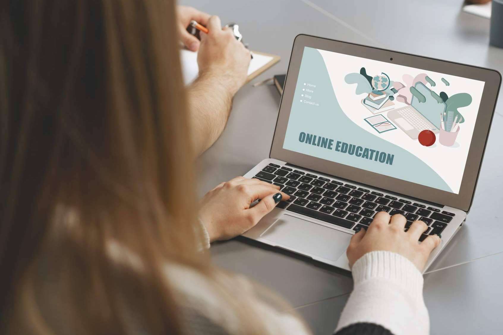 Gesenco Formación presenta en su plataforma e-learning una serie de formaciones centradas en los tiempos actuales