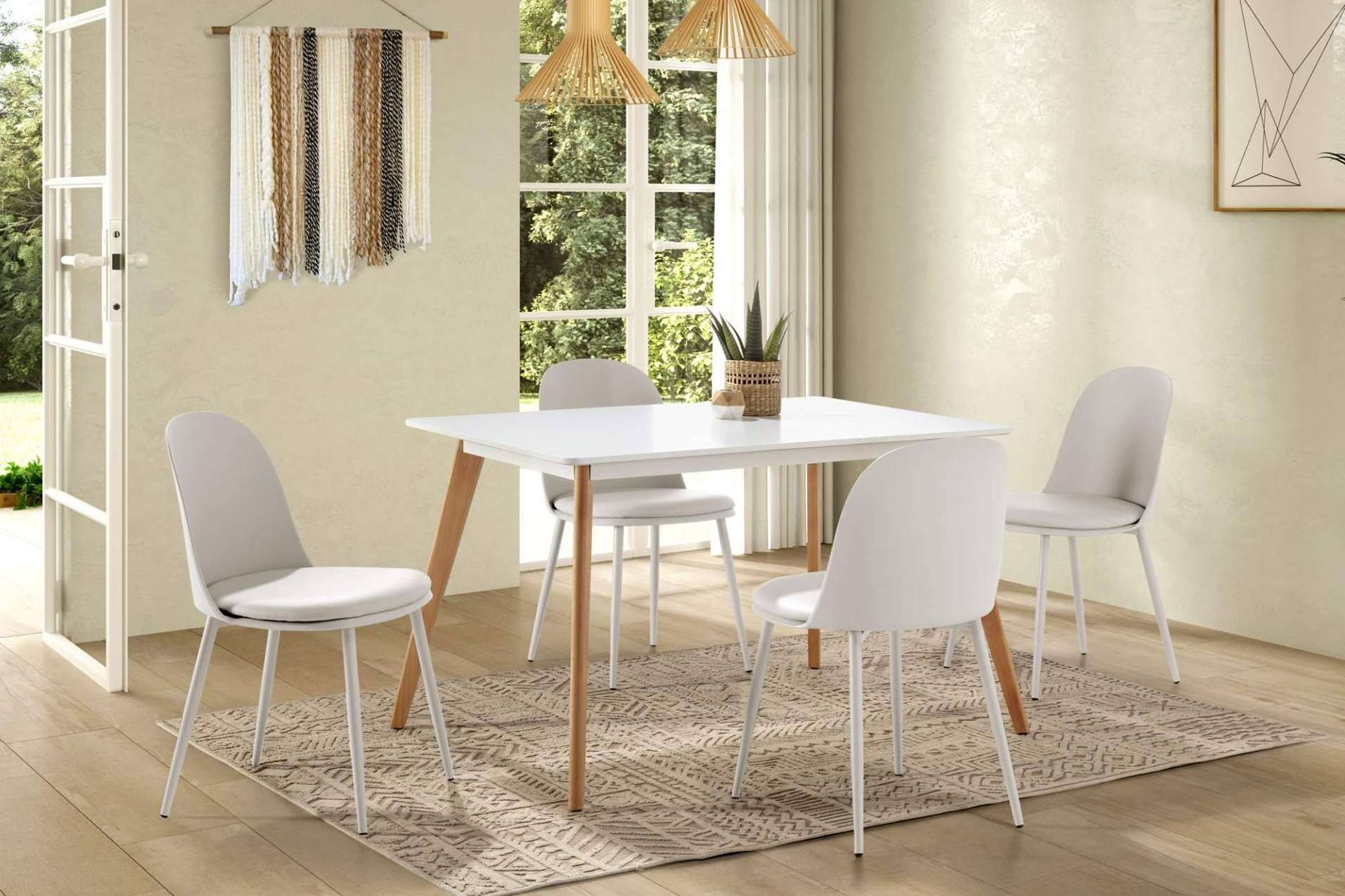 Los conjuntos de mesas y sillas de Top Mueble