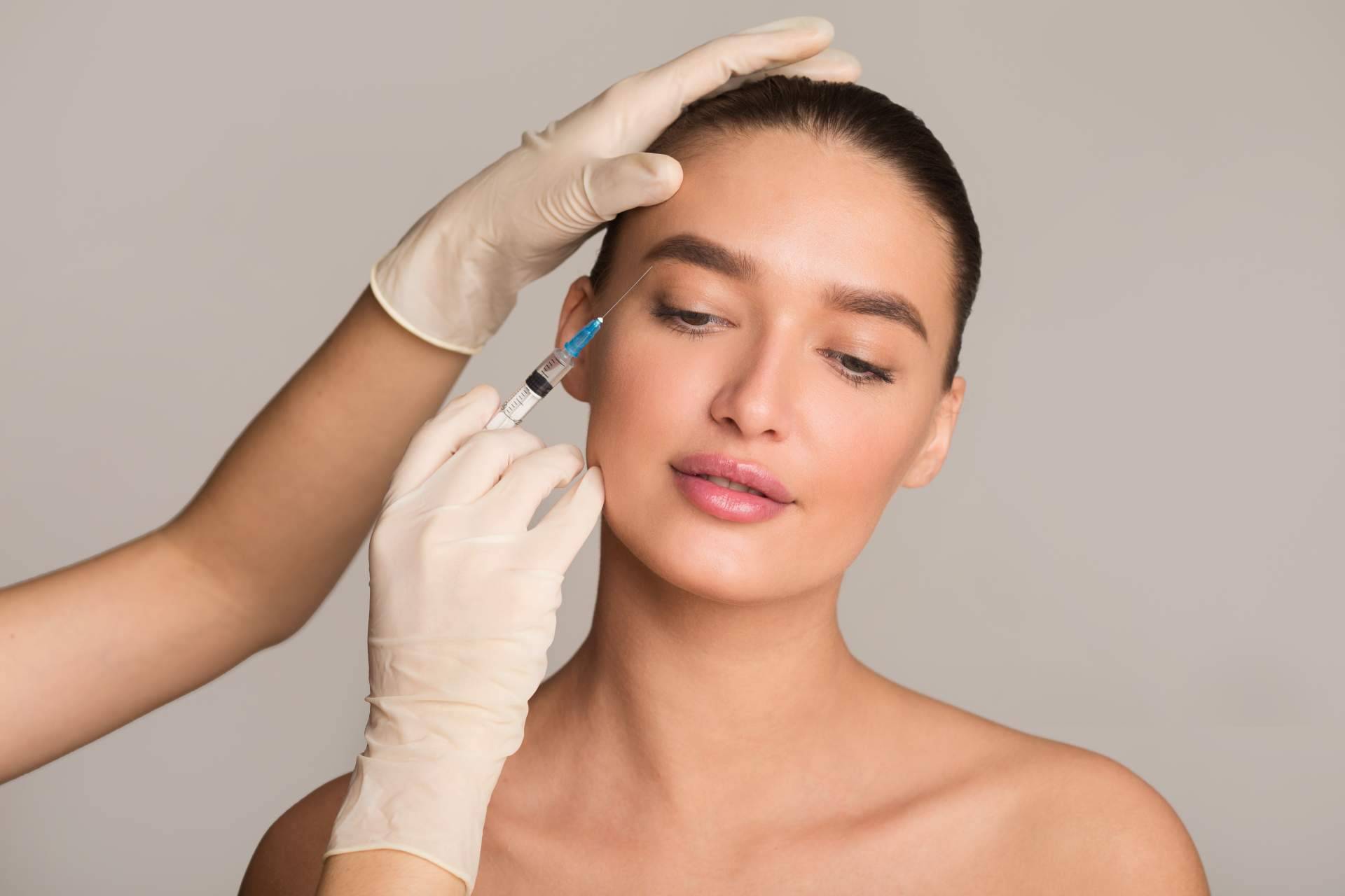 Tratamientos preventivos que retrasan los signos del envejecimiento facial ¿Cuándo empezar?